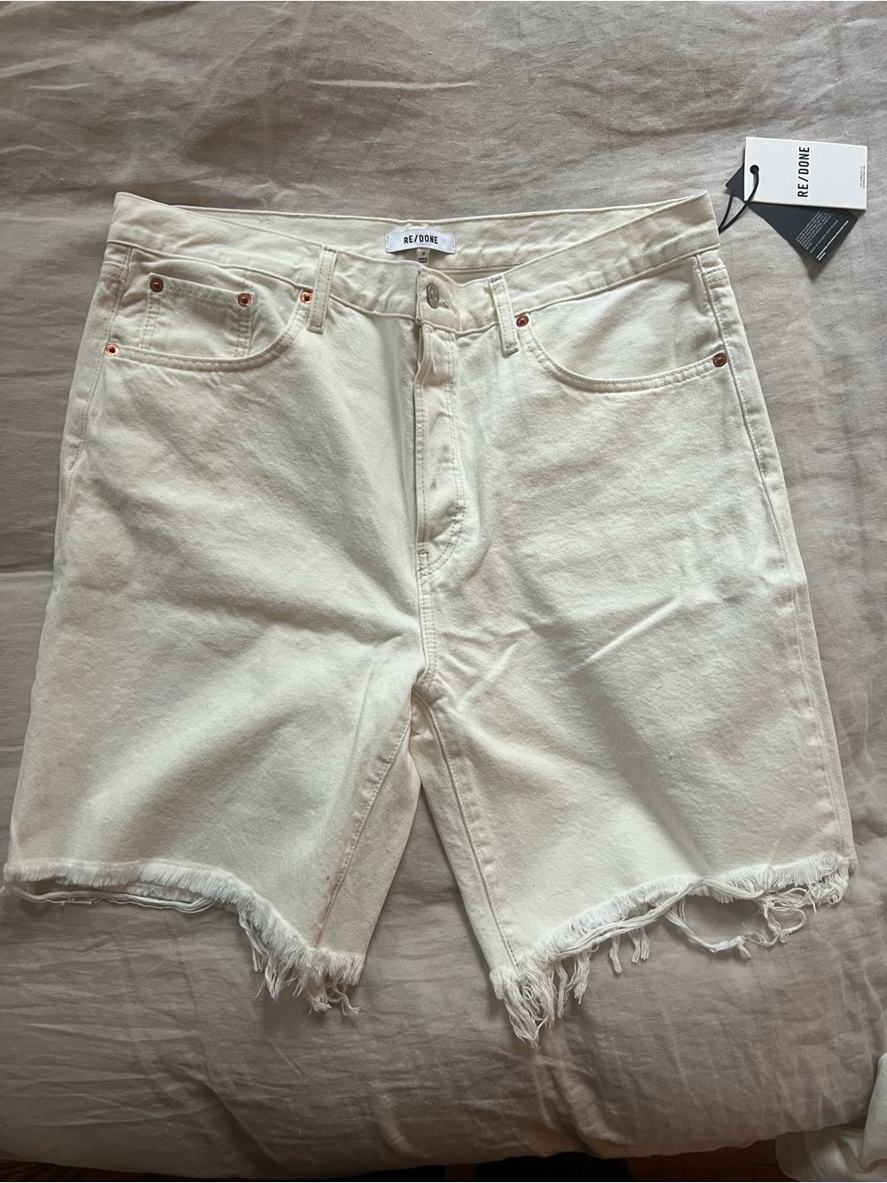NWT Re/Done 90s Comfy Short Cream / Crema Size 31